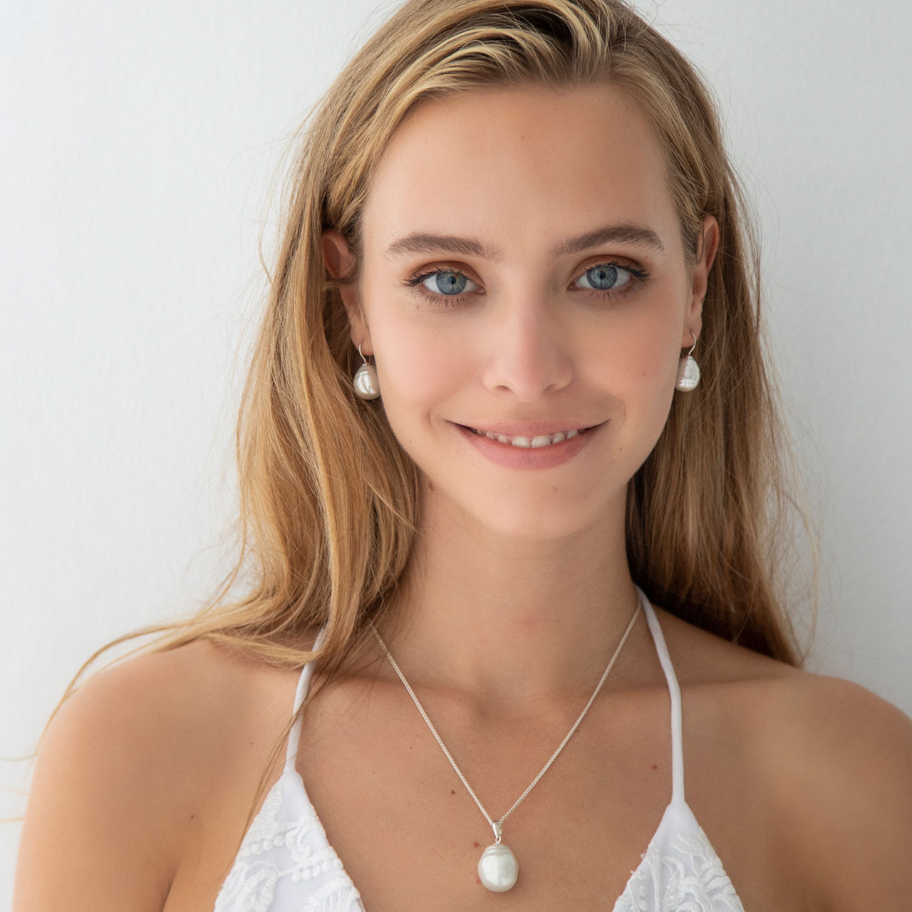 Sterling silver South Sea Glass Pearl Pendant