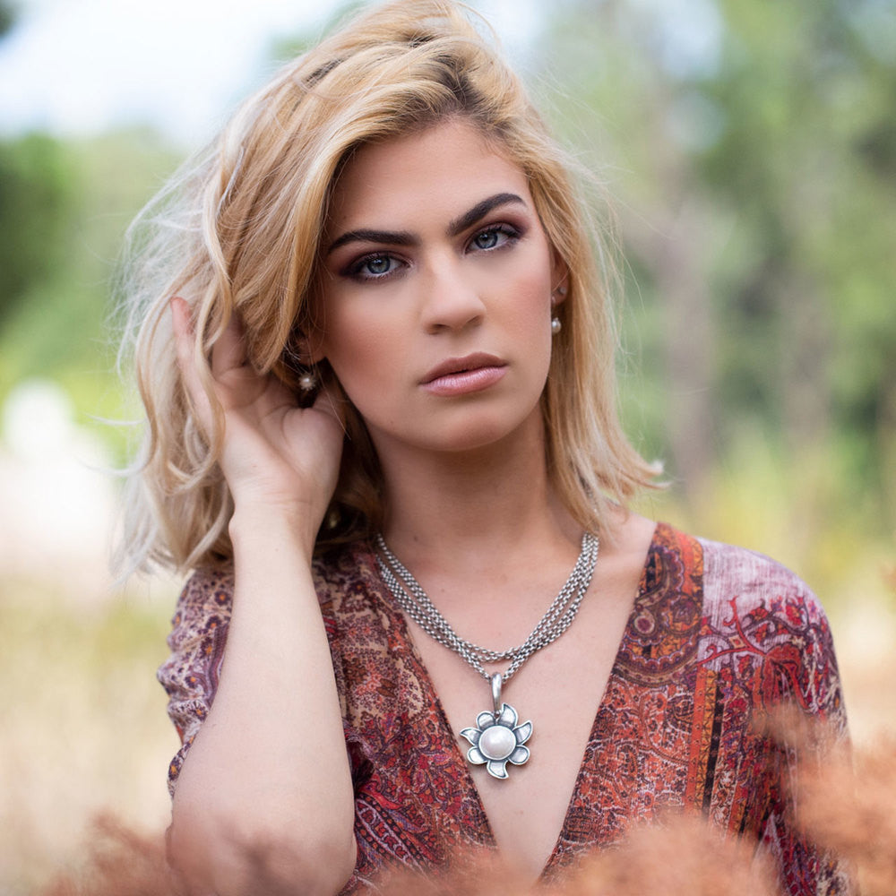 Florentine Drop Earrings. E3391