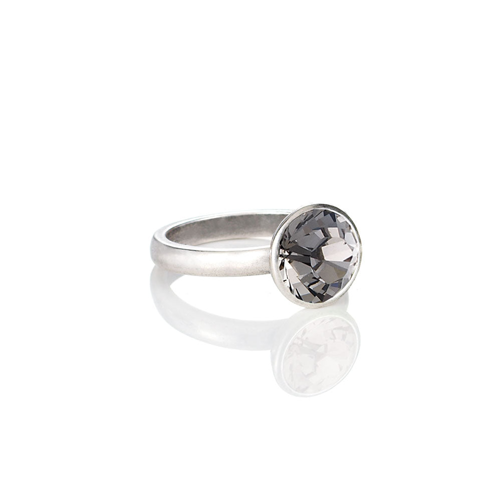 Burnished Silver Ring with Black Diamond Swarovski Crystal. RR136