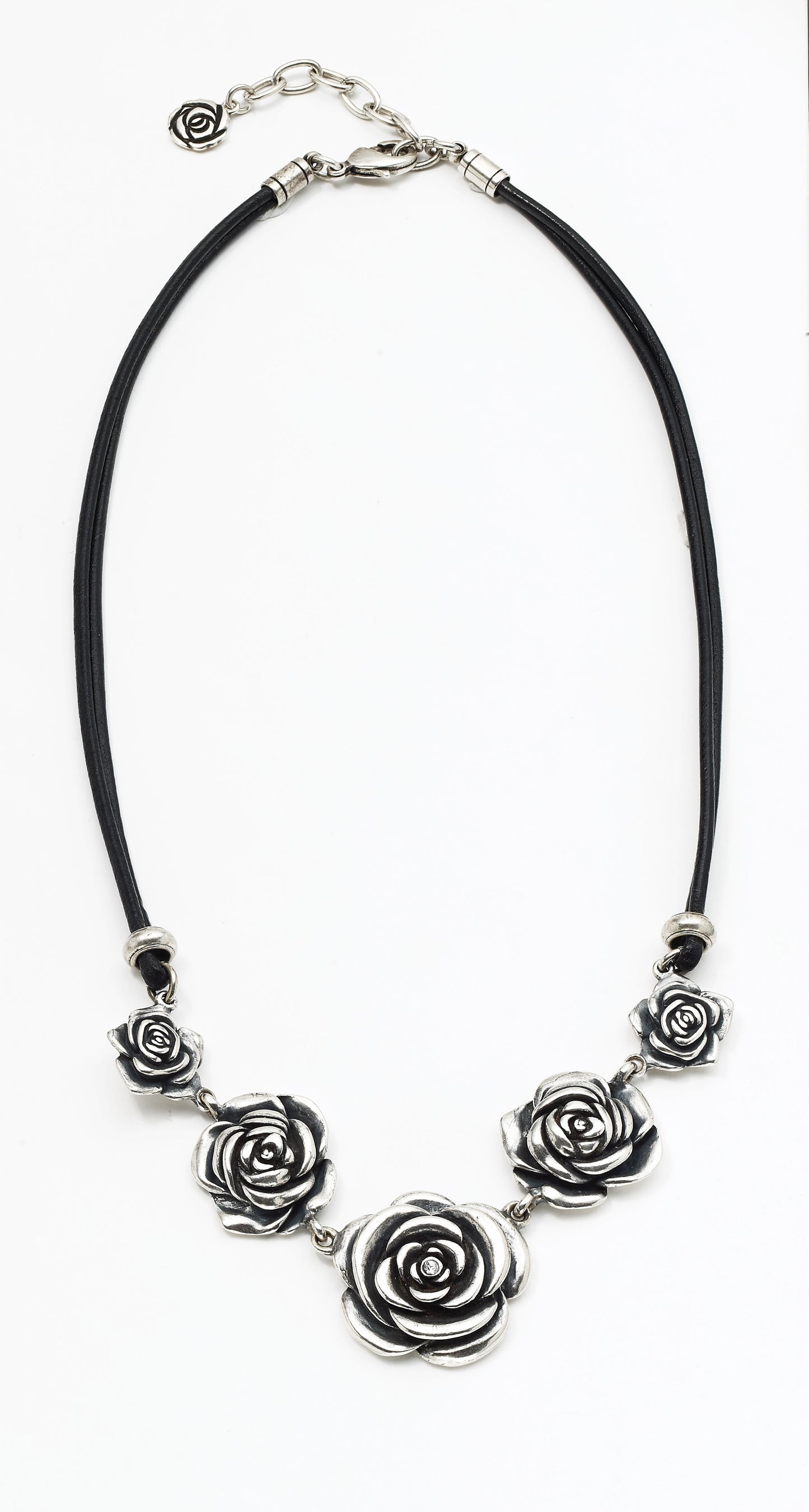 Silver Rose Statement Necklace. N1148