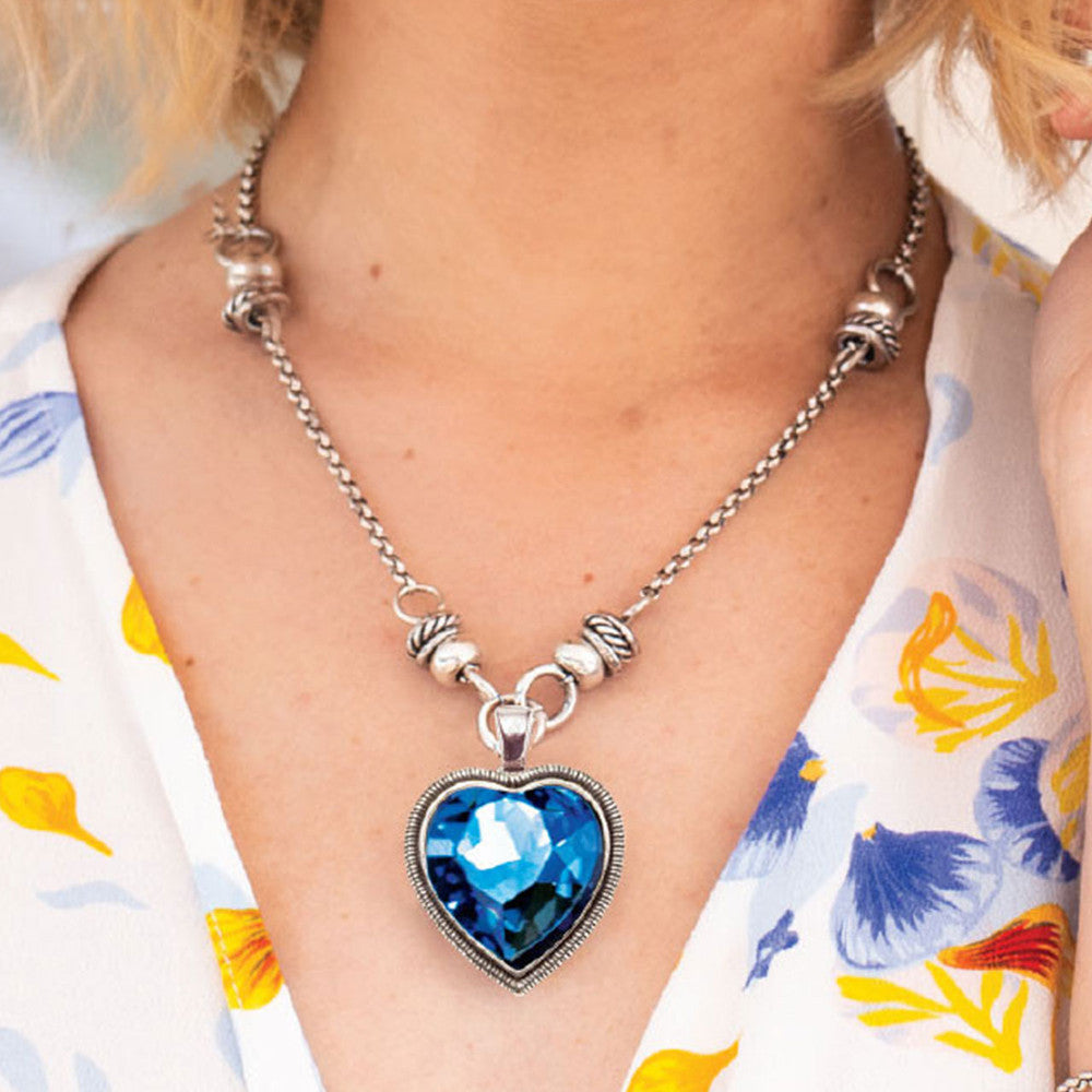 Jamie Pendant. EN1687