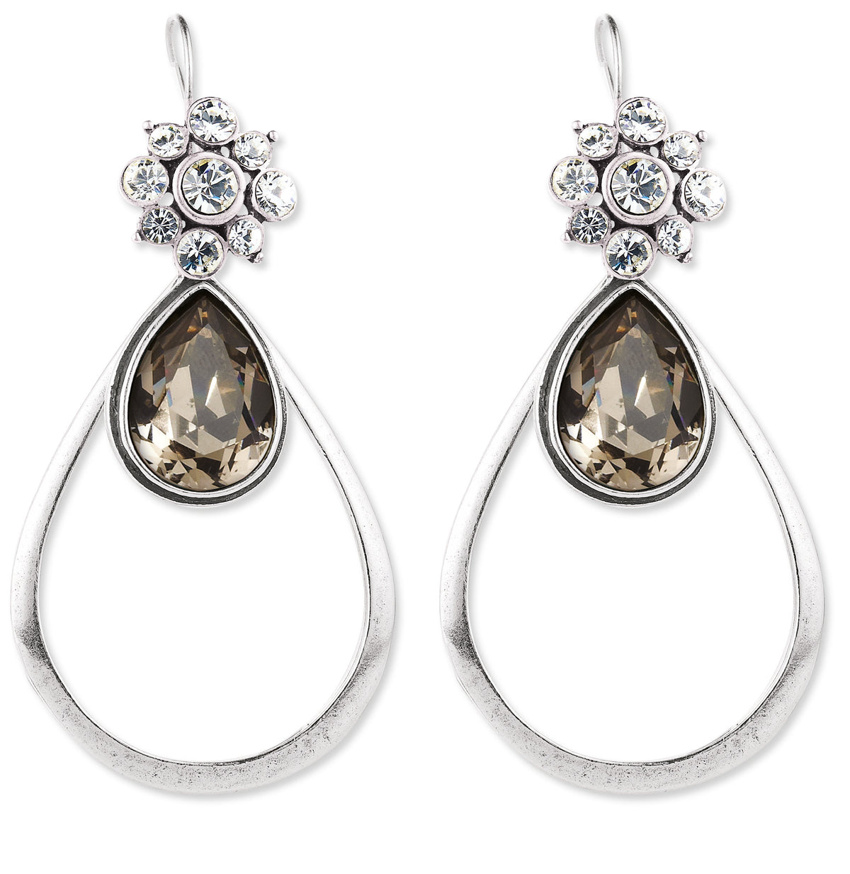 E2212 E2272E 2255 Earrings on a white background.