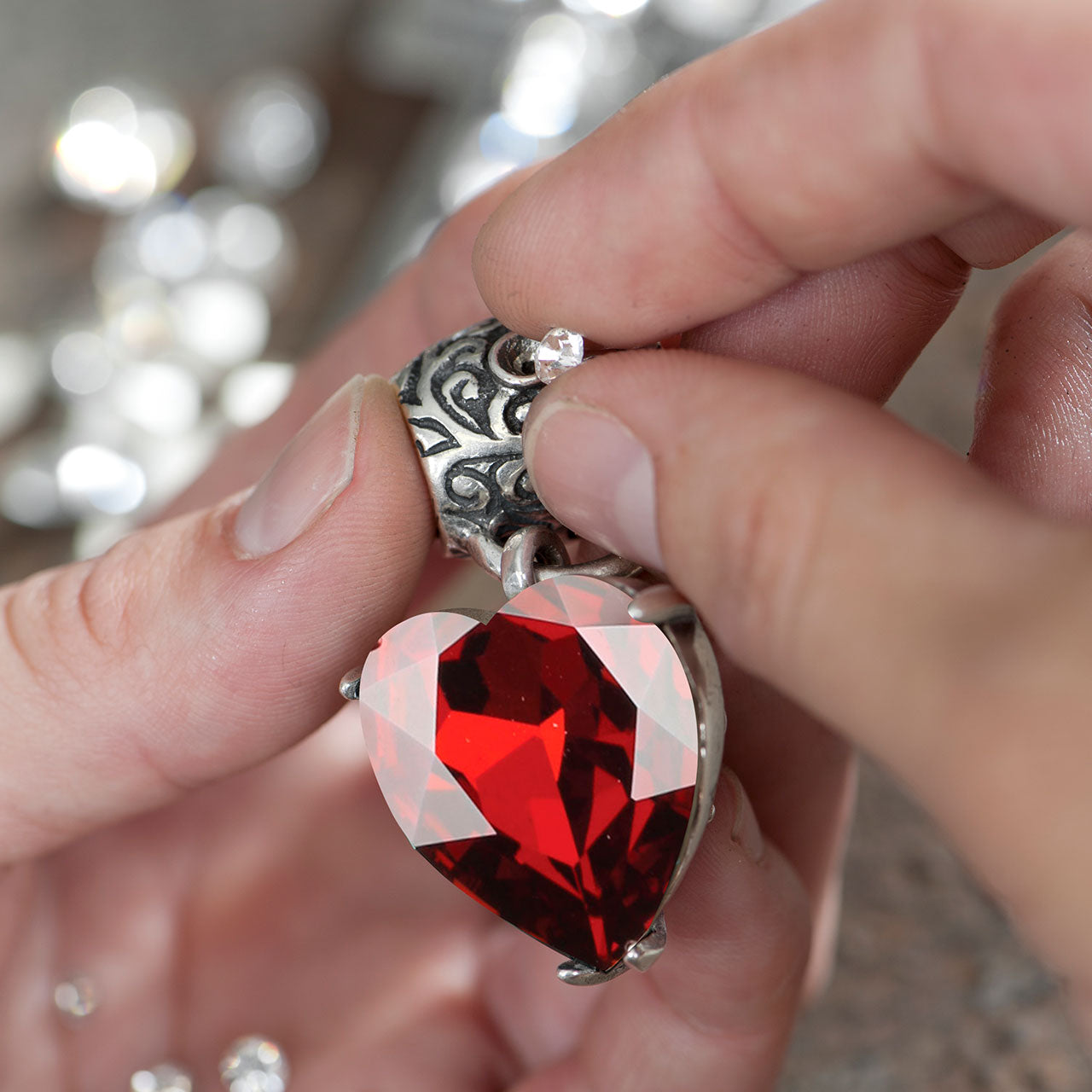 Heart of Fire Pendant. EN1053