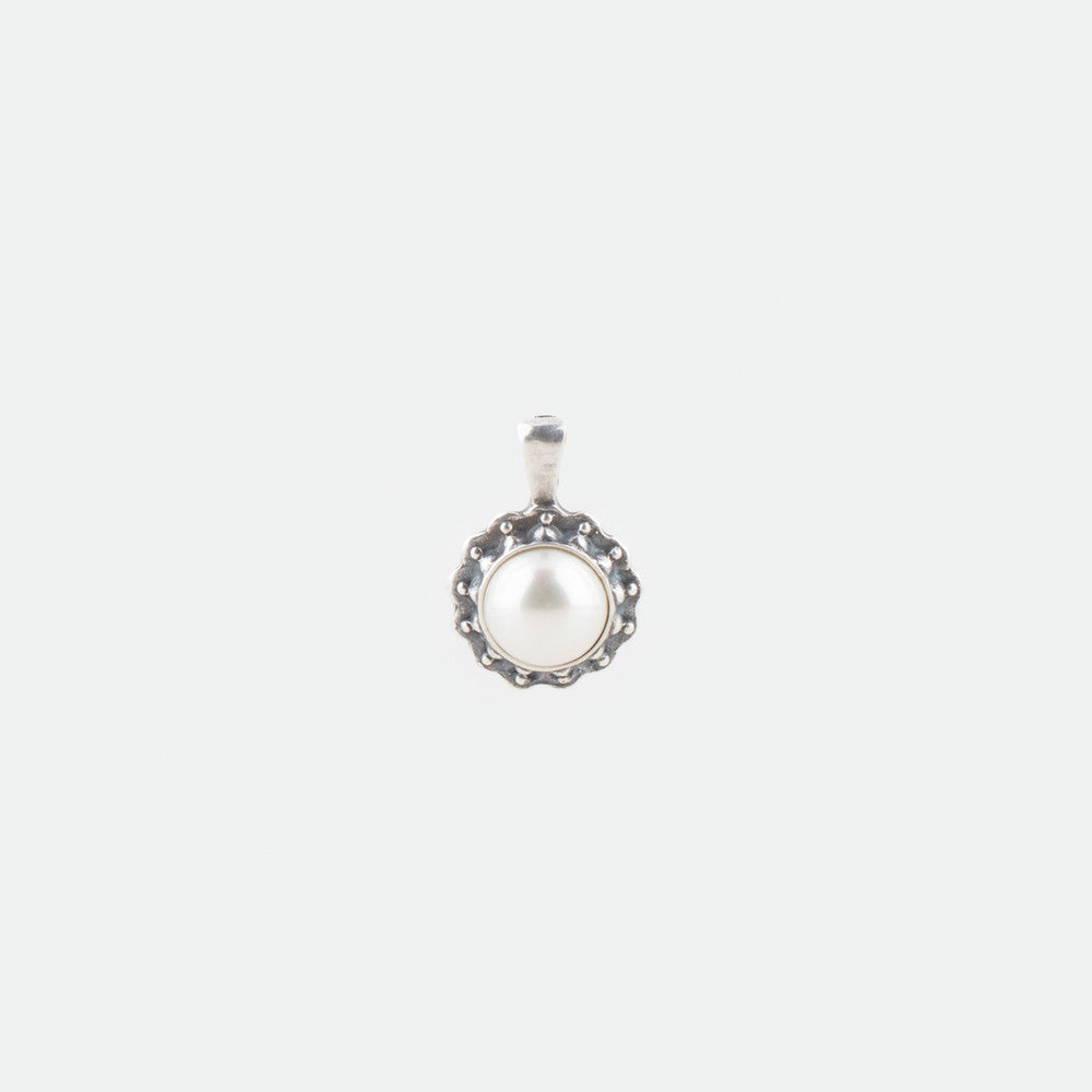 Shell Pearl Pendant | EN1388