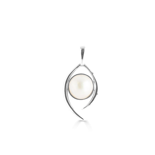 Sterling Silver Pendant Necklace With Genuine Mabe Pearl EN1981