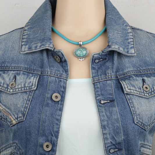 Turquoise Sewn Leather Necklace. N1581