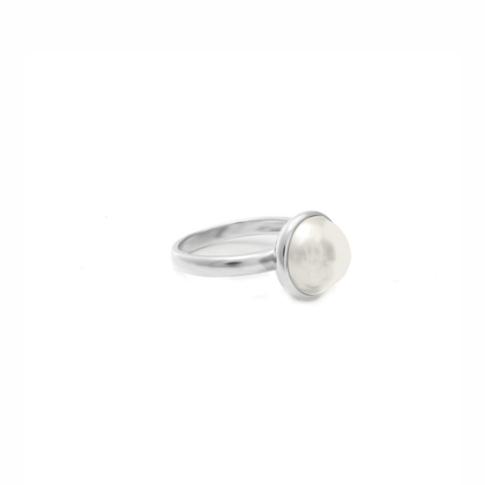 Sterling Silver ring with a round  10mm genuine freshwater pearl cabochon on a white background