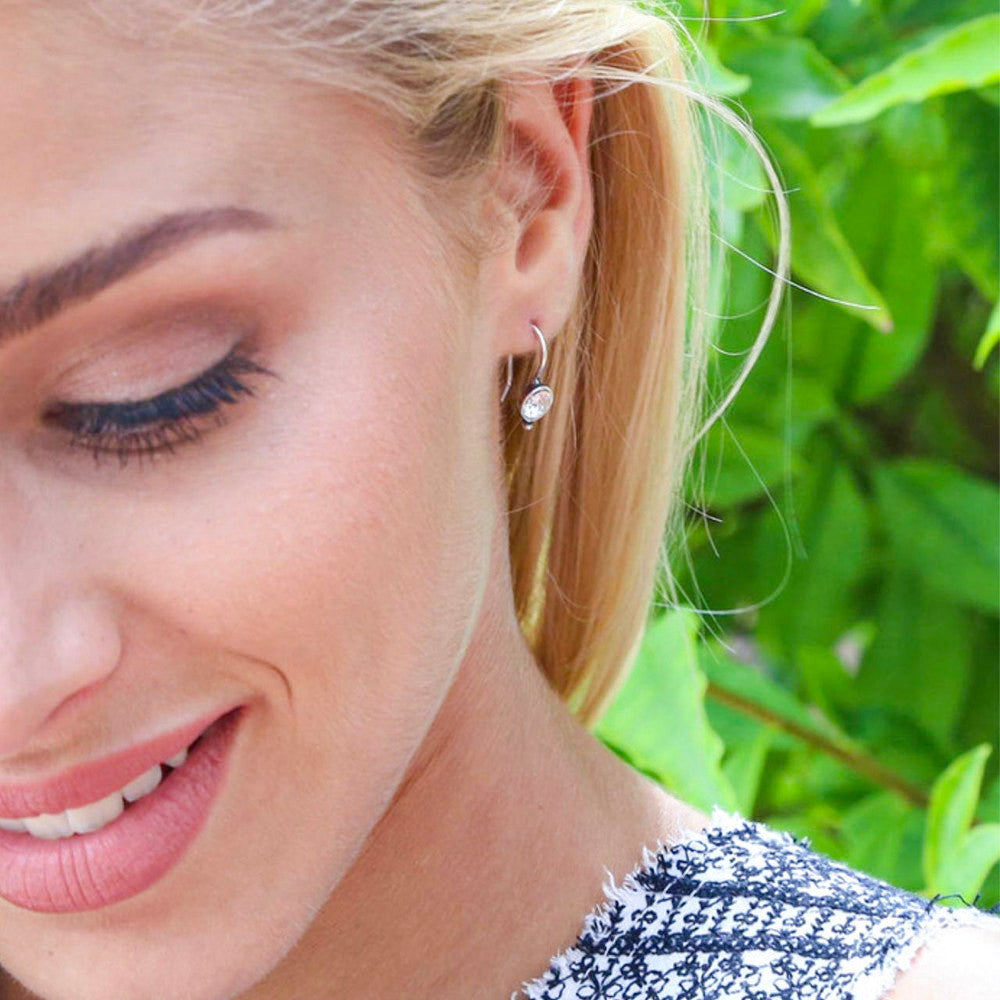 Petite Ellie Drop Earrings. E3368