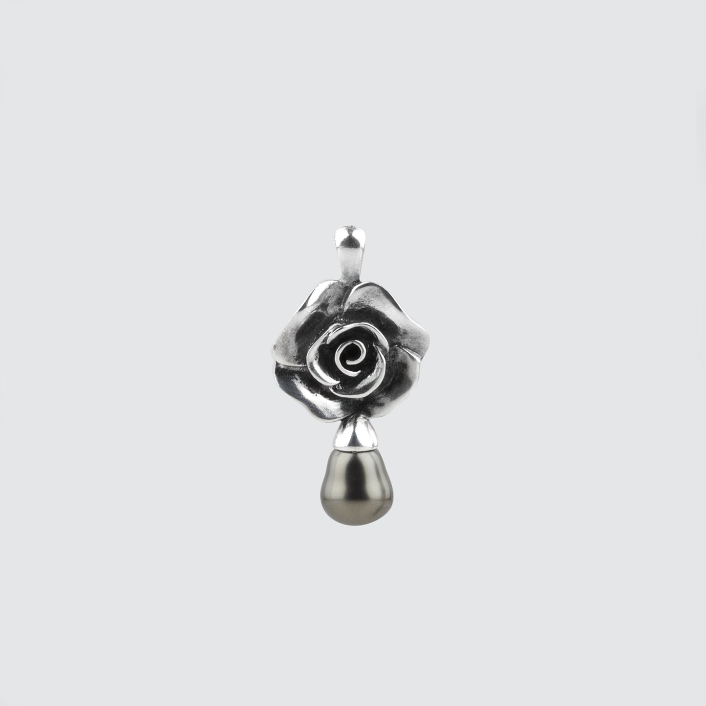 South Sea Pearl Rose Pendant. EN1169
